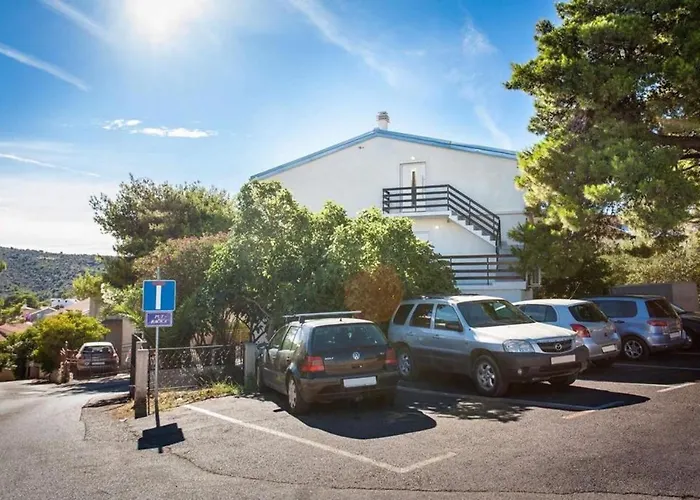 Mare * Rogoznica (Sibenik-Knin)